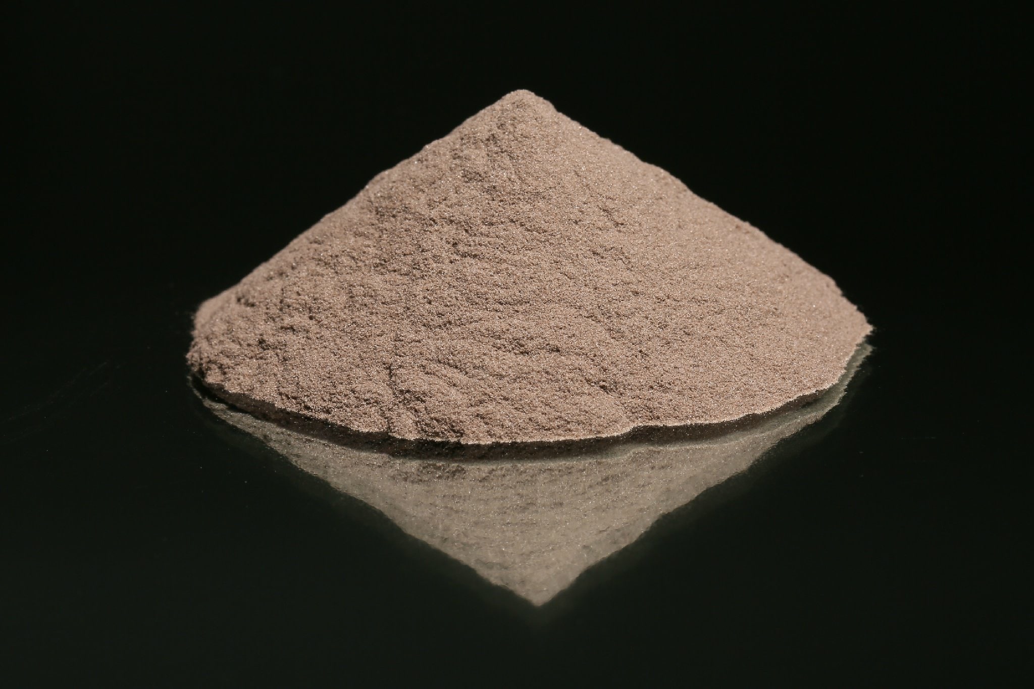 Fine powder used in casting formulations